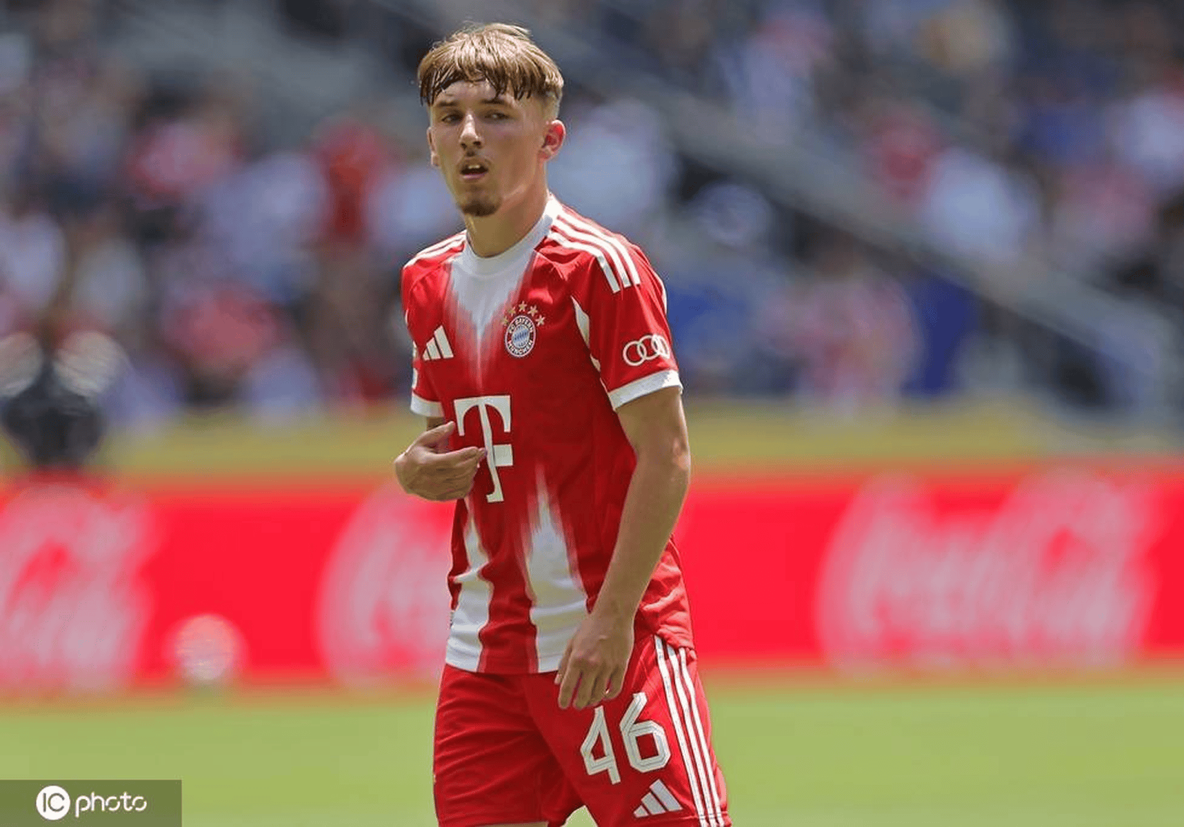 拜仁慕尼黑中场大将受伤,球队缺少重要支柱的简单介绍 拜仁慕尼黑中场大将受伤,球队缺少重要支柱的简单介绍