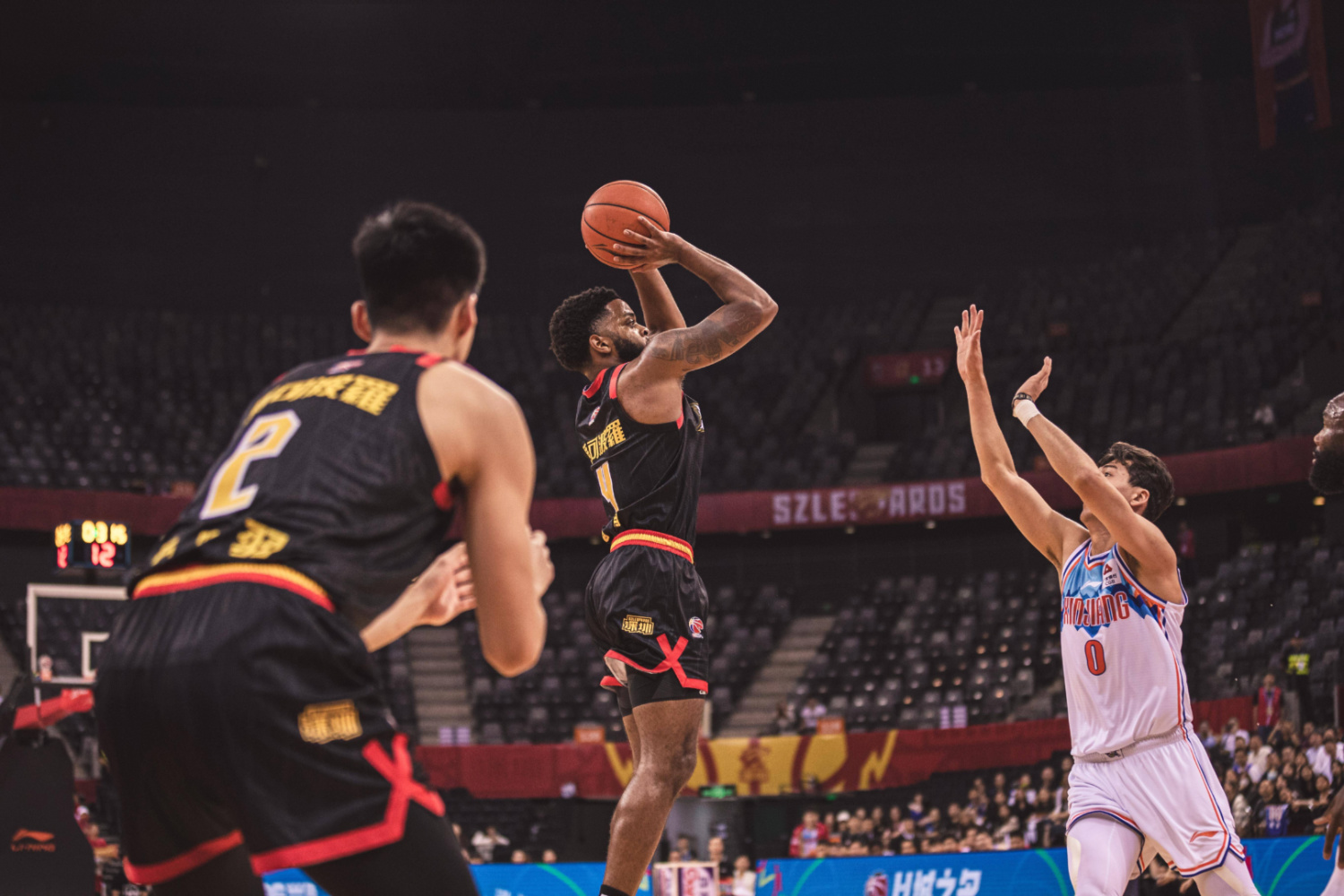 包含深圳男篮大比分击败对手,赢得重要胜利的词条 包含深圳男篮大比分击败对手,赢得重要胜利的词条