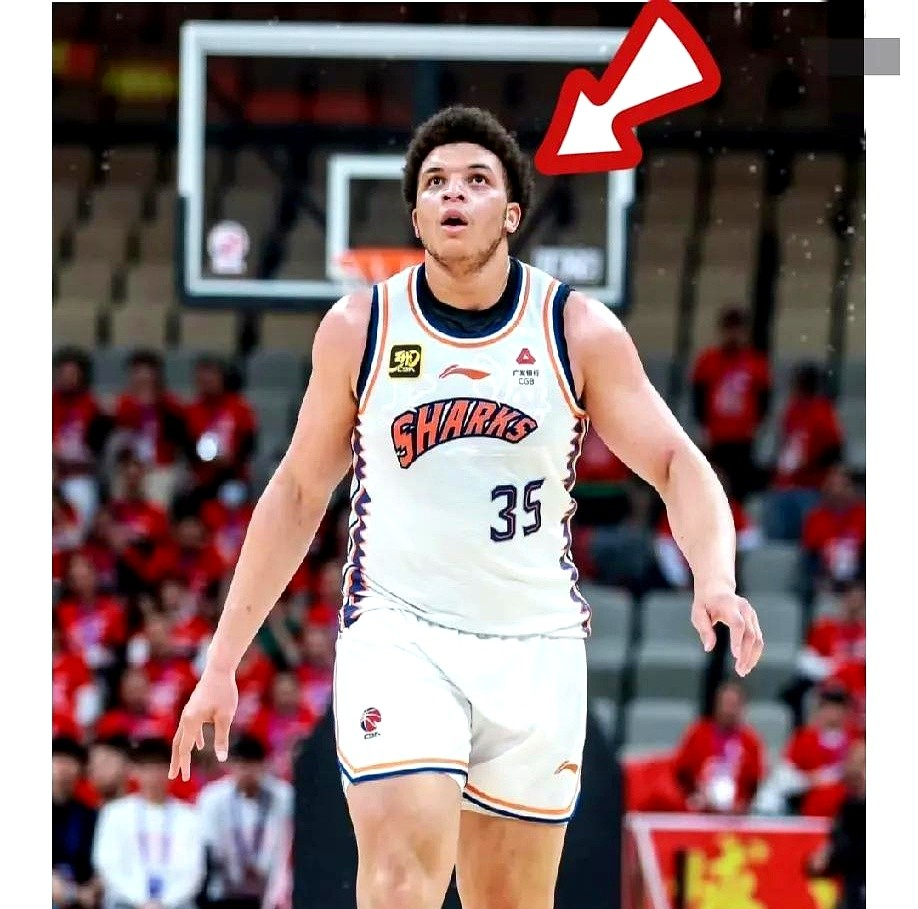 爱游戏官方入口-关于外援持球领跑球队，连环进攻令对手眼花缭乱的信息