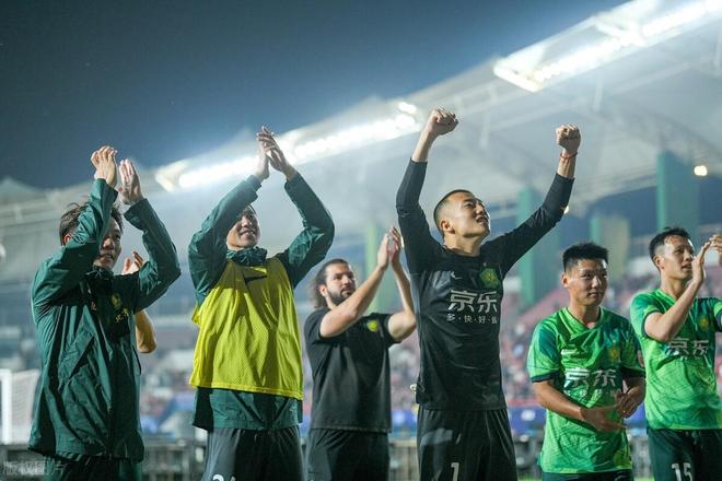 爱游戏中国-比赛中出现争执，球员需冷静处理情绪