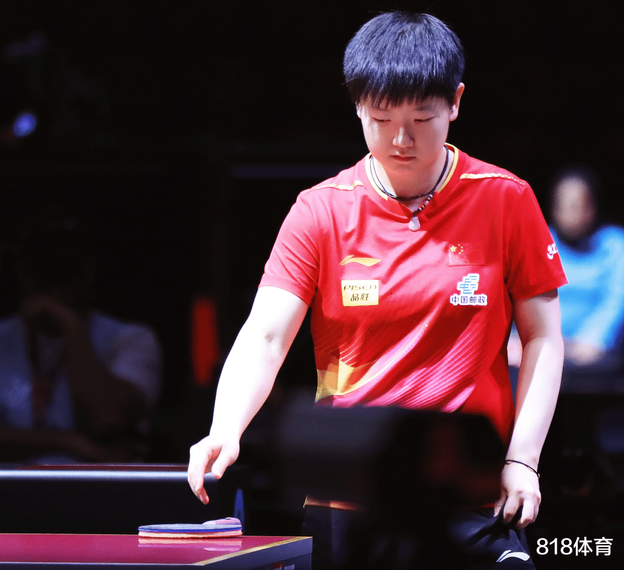 比赛中出现争执,球员需冷静处理情绪 比赛中出现争执,球员需冷静处理情绪