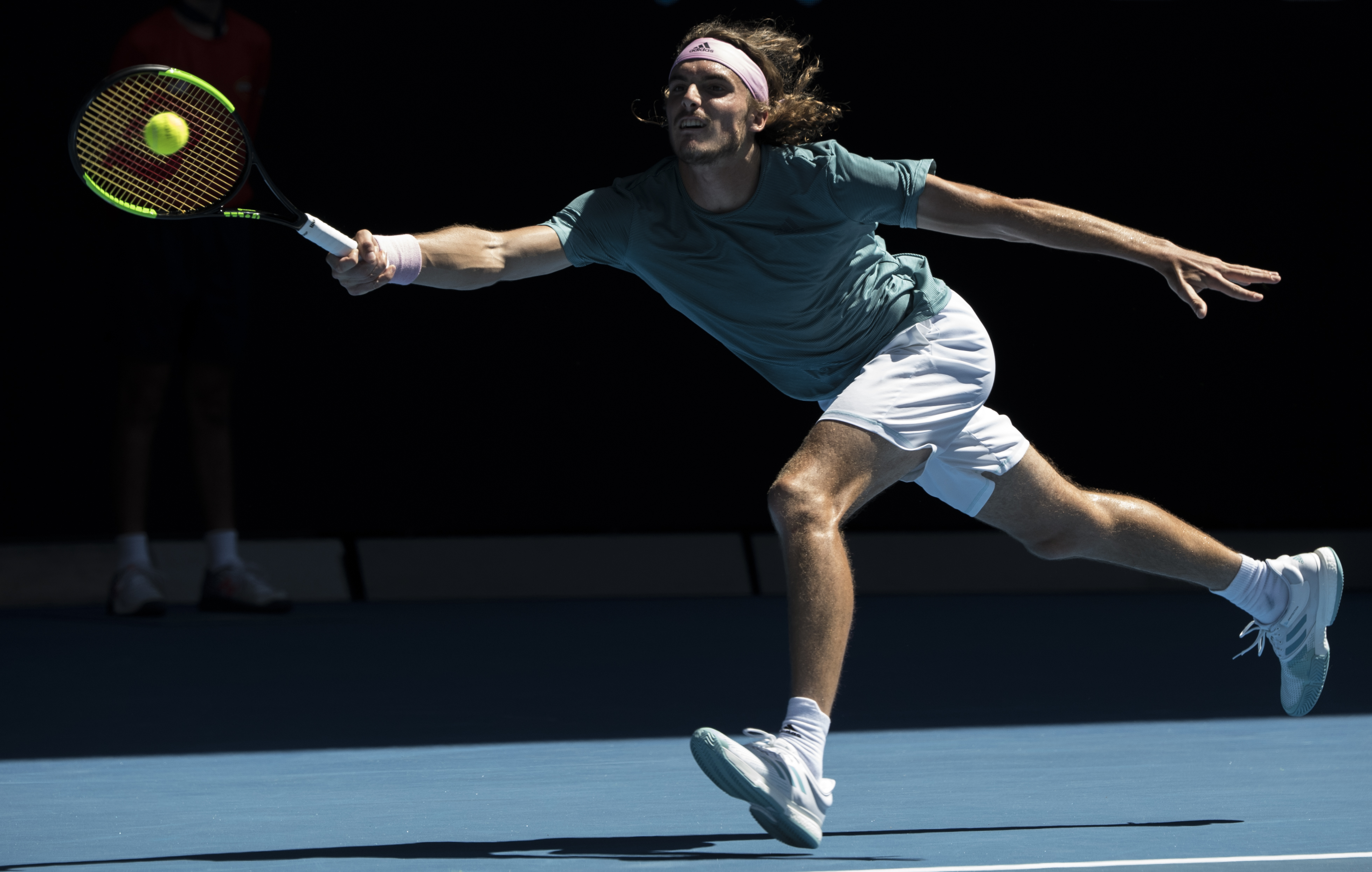 爱游戏官方入口-英国网球队绝杀澳大利亚网球队，西西帕斯高光表现的简单介绍