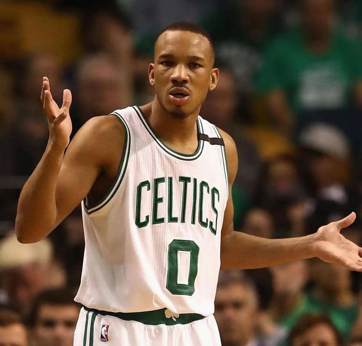 爱游戏tv-利物浦后卫约翰斯通面临伤病困扰的简单介绍